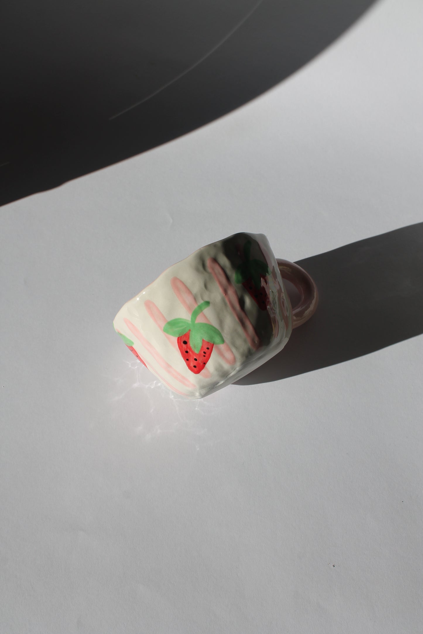 Strawberries ceramic