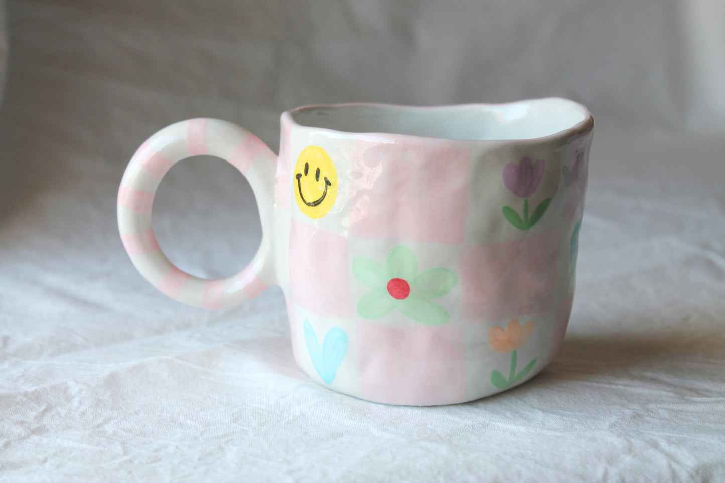 Checkered Mix mug, Smile, flowers,hearts